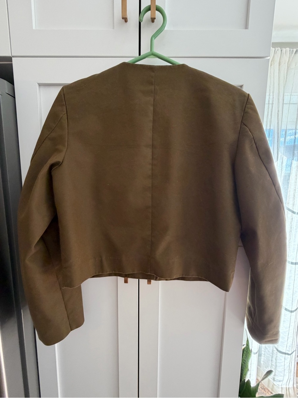 H&M Olive Cropped Button-Front Jacket - Picture 2 of 3